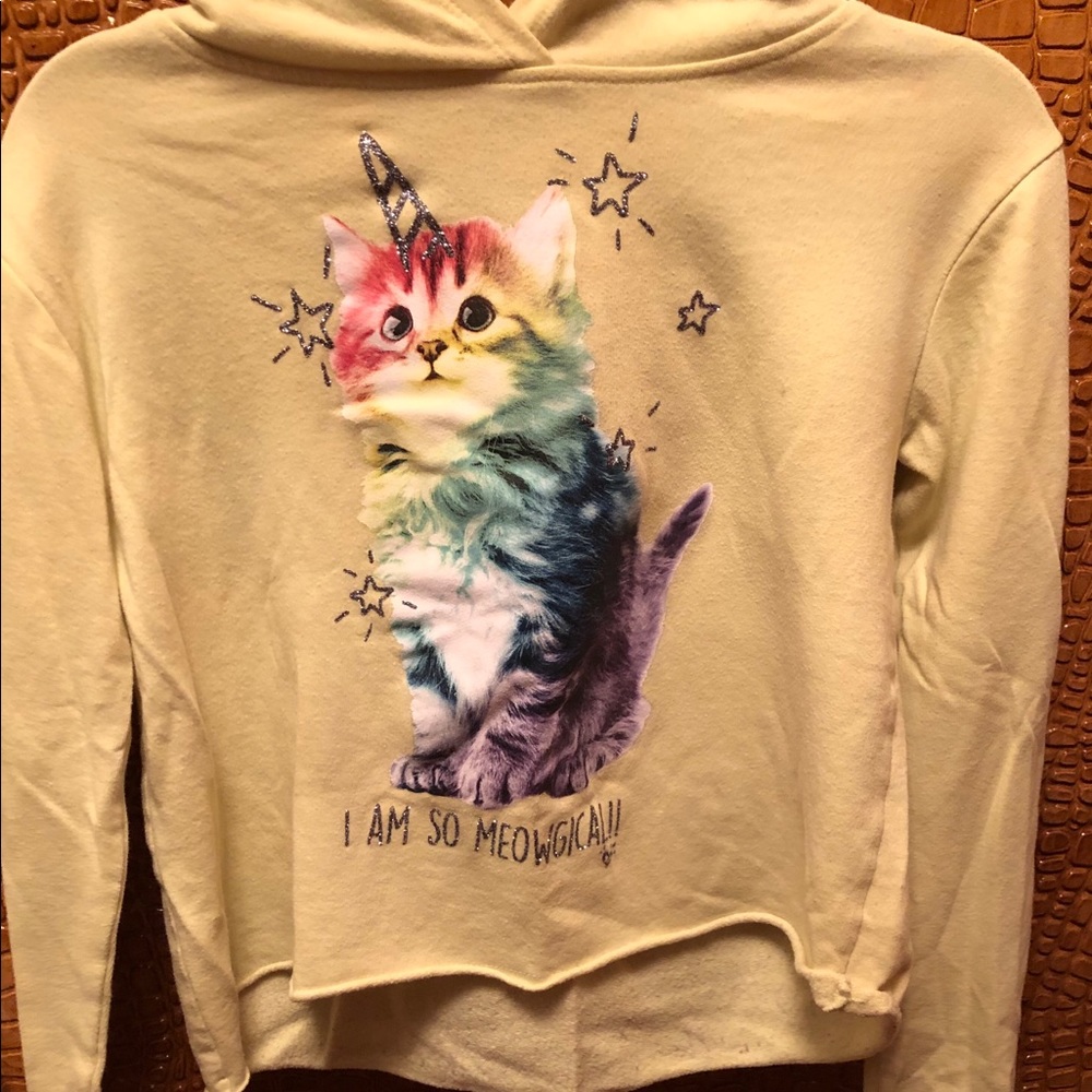 Girl’s long sleeve hoodie